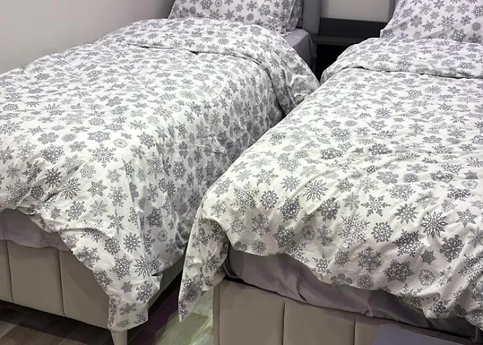 Amora * Κωνσταντινούπολη