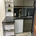 Amora *