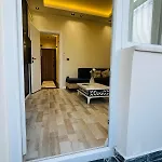 Amora Apartment