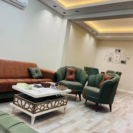Amora Apartment *