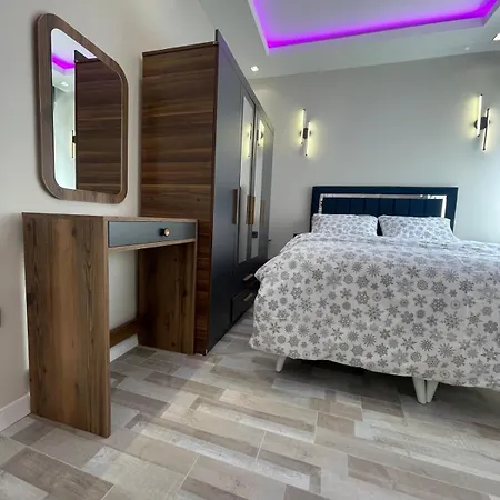 Amora Apartment *
