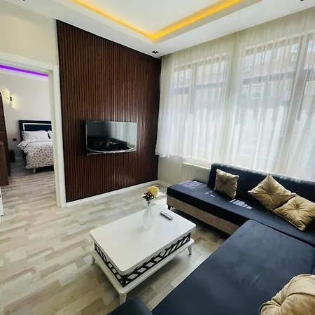 Amora Apartment *