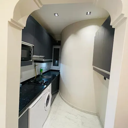 Amora Apartment